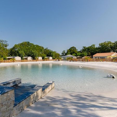 Camping Le Bois Joli Hotel Exterior photo