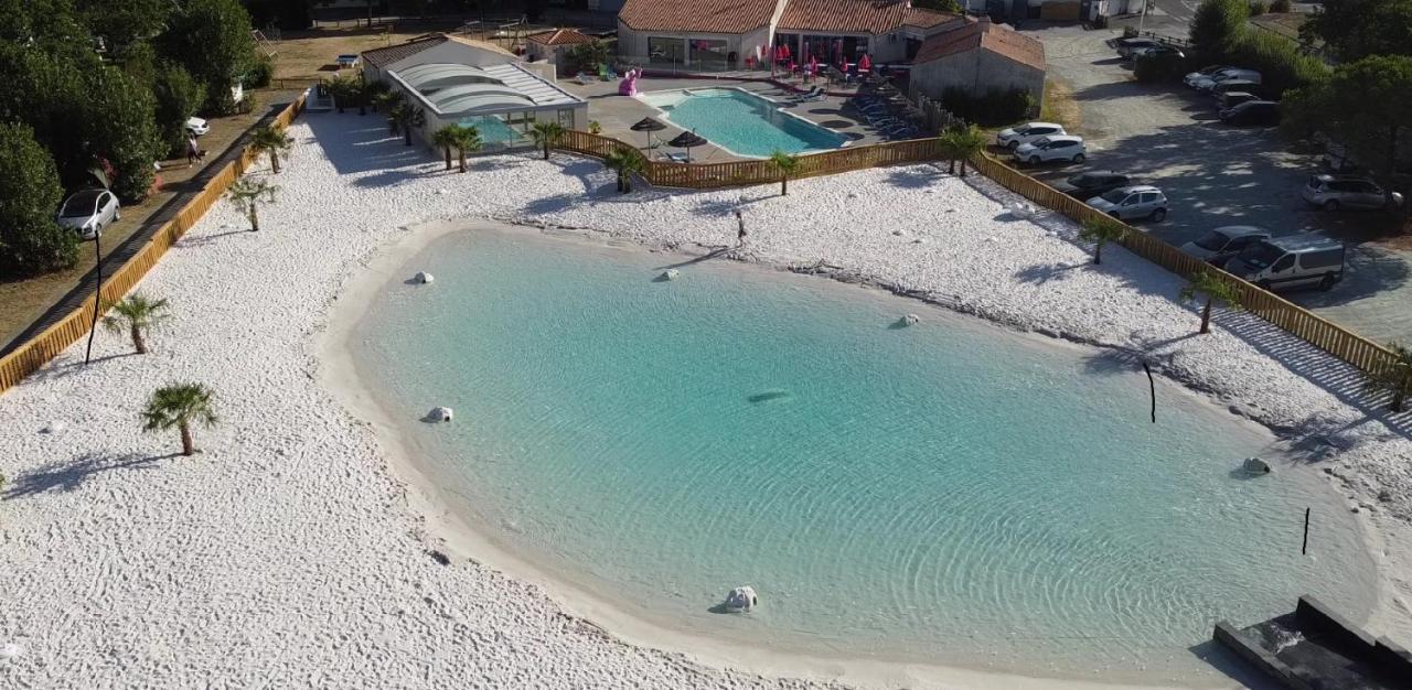 Camping Le Bois Joli Hotel Exterior photo