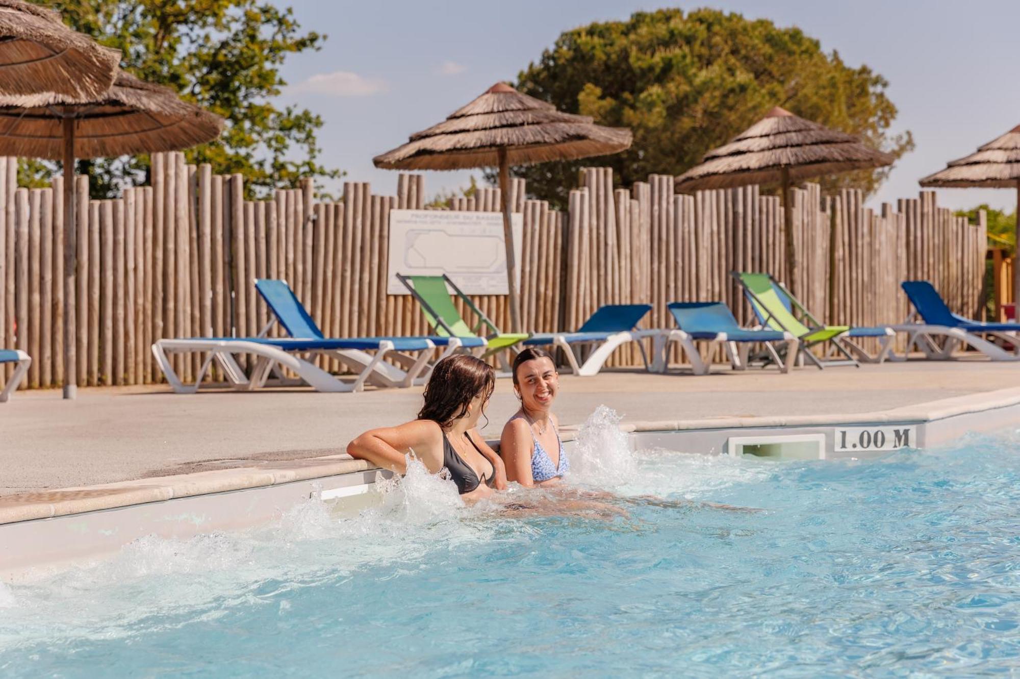 Camping Le Bois Joli Hotel Exterior photo